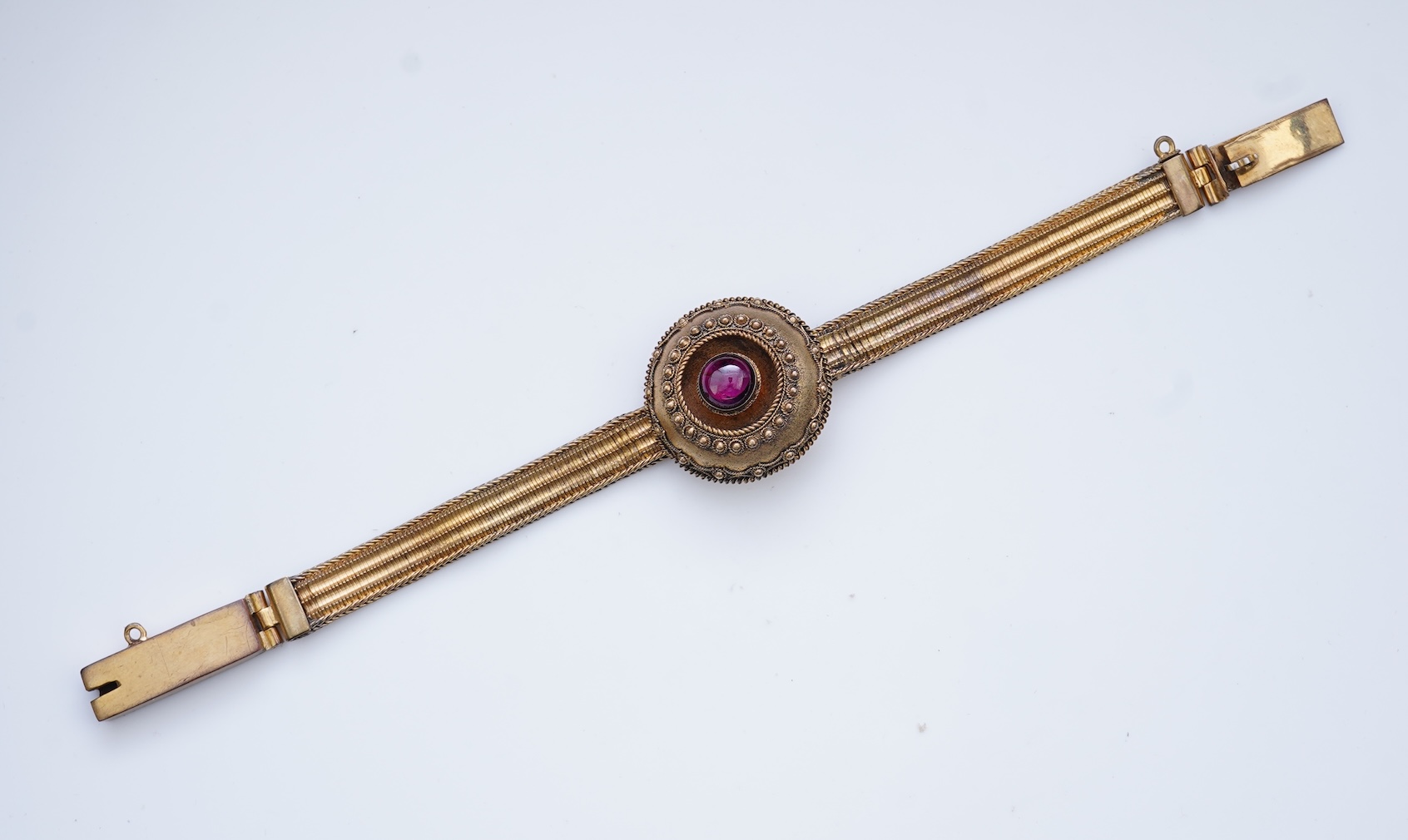 A garnet bracelet, second half 19th century